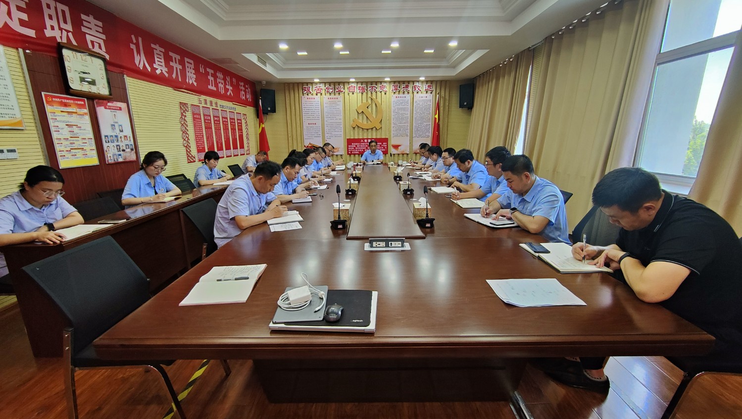 77c05709d4c428e8a7edb55534fc697