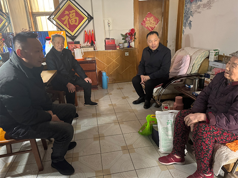 0108山东盛源：寒冬送关怀，情暖职工心（王聪-朱海燕）