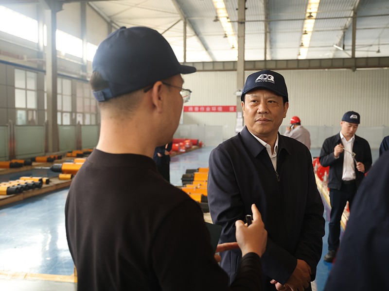 0418张广宇到精 密制造产业园调研指导工作（郝晓霞）